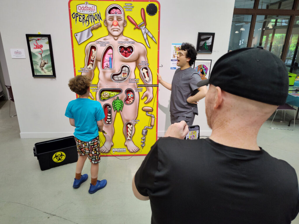 twisted toys gallery show 03